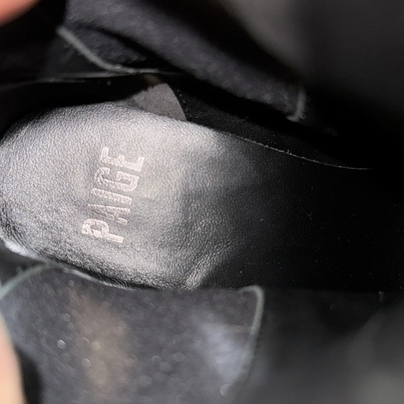 PAIGE Willa Studded Chelsea Ankle Boot 7 - Picture 11 of 12